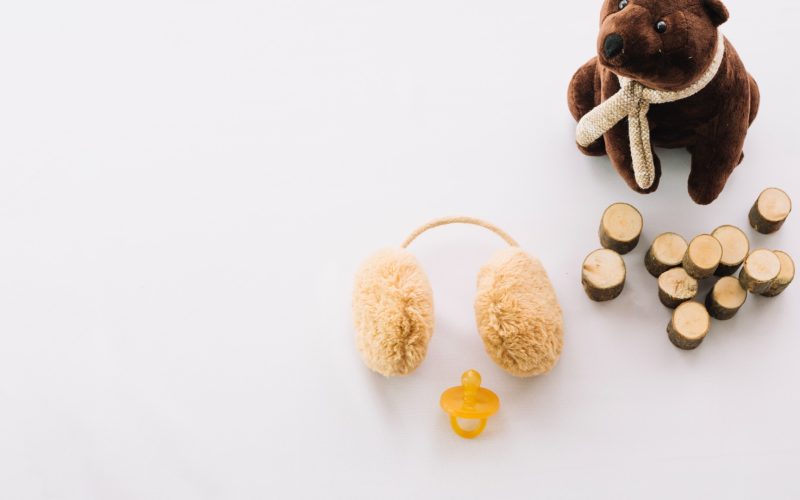 toy_earmuffs_dummy